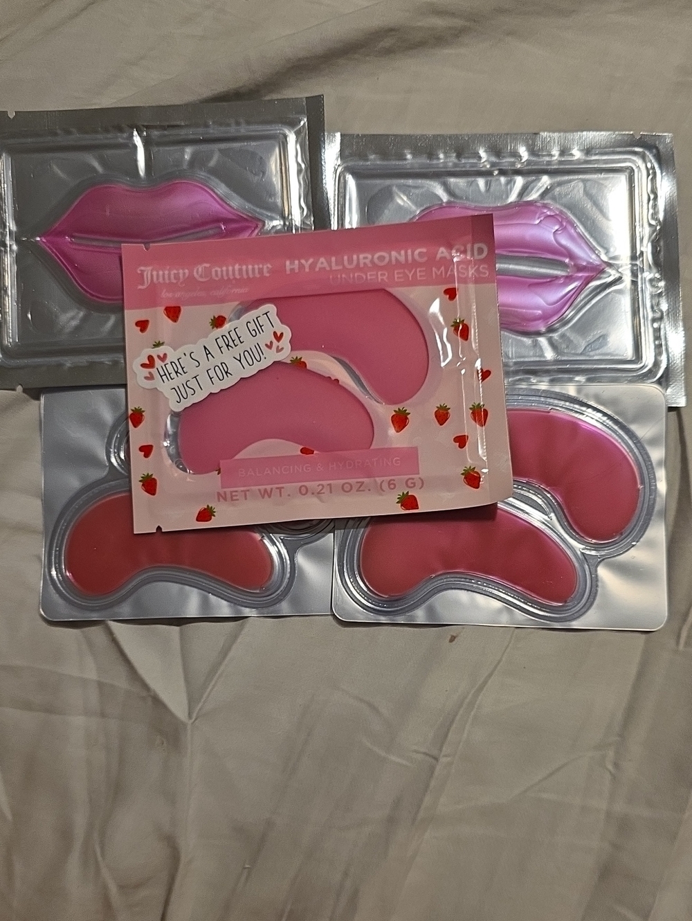 Juicy Couture Lip & Under-Eye Hydrogel Masks in Pink Lot Of 5